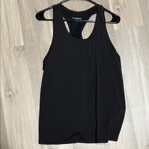 Amazon Essentials Women's Black Tank Top